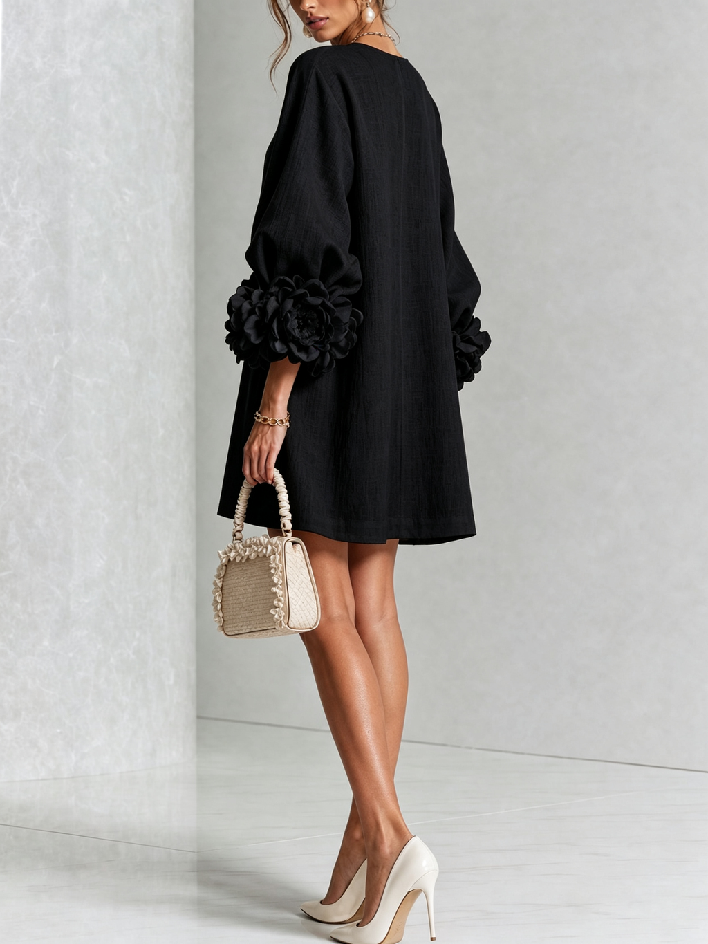 Cecilia | Vestido Mini en Mezcla de Lino con Puños Rosa, Negro